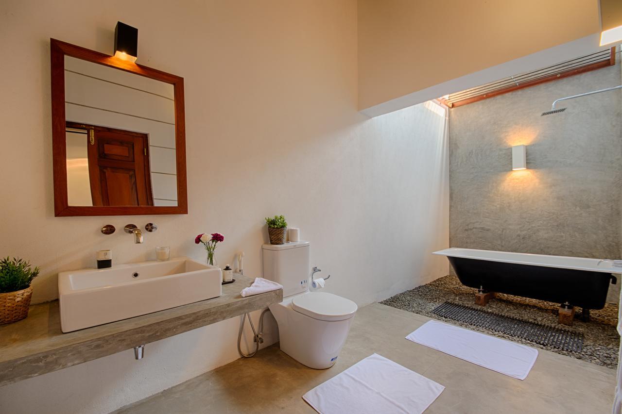 Bed and Breakfast Om Shambhala Colombo Exterior foto